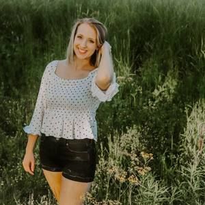 Meet your Posher, Nicole